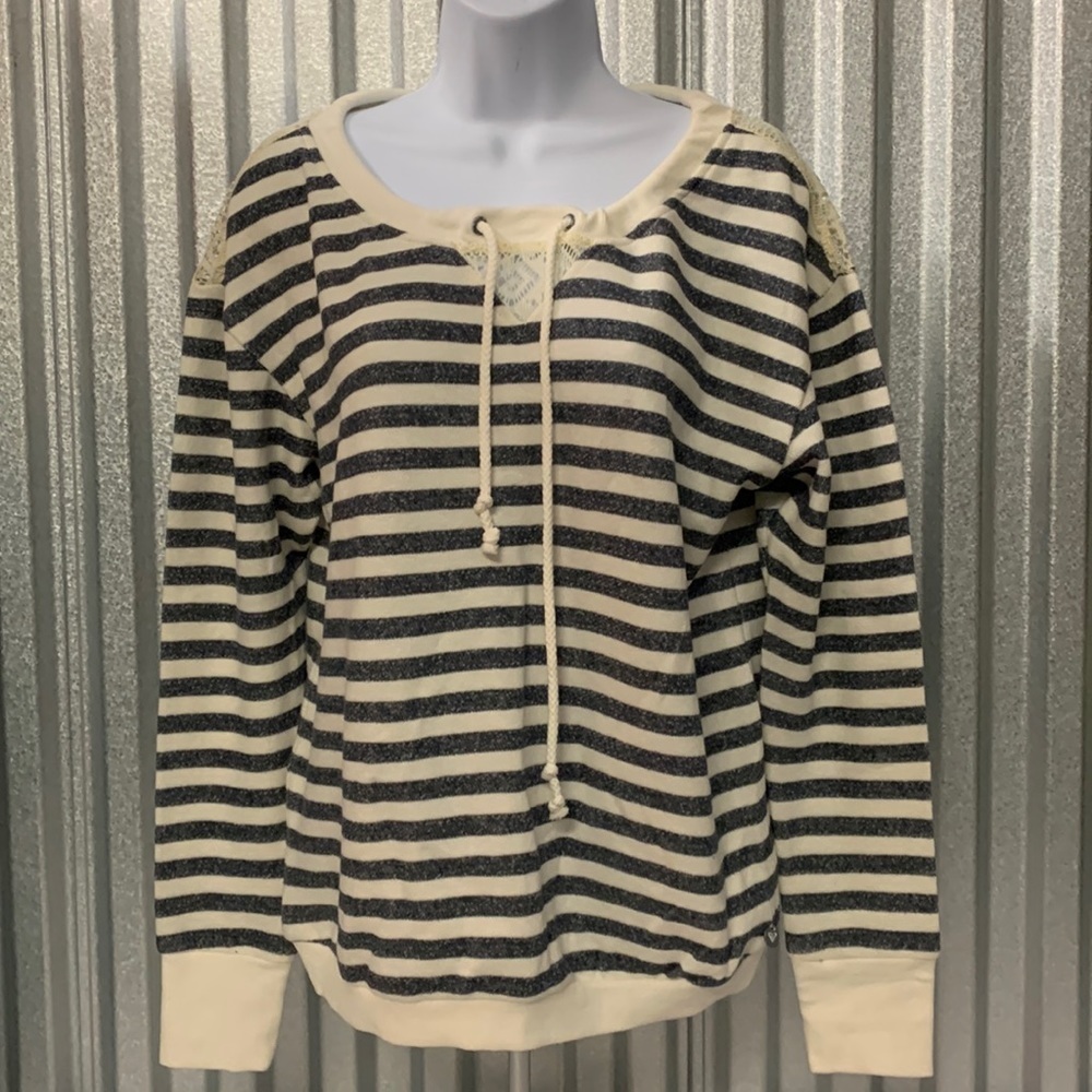Roxy Women’s Size Medium Blue White Striped Lace Long Sleeve Shirt Cotton Top